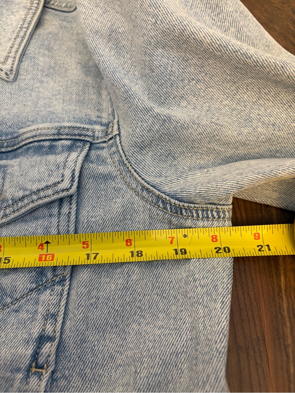 Hollister Light Wash Blue Denim Trucker Jacket - Picture 6 of 7
